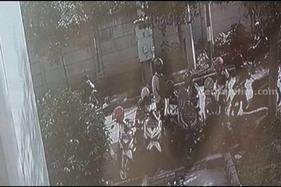 Rekaman CCTV dari gedung Satria Emas.