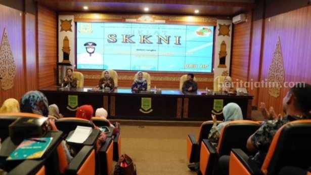 Diklat SKKNI bagi pengurus dan pengawas koperasi yang digelar Diskopukmperindag Kota Mojokerto di ruang Command Center. [Foto : ist]