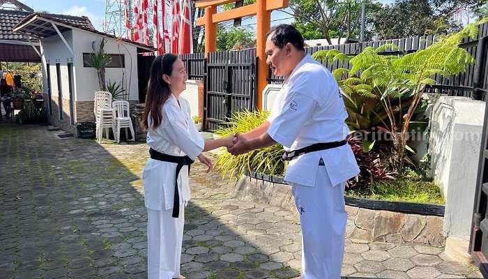Kuasa Hukum Kasus Kyokushinkai Sebut Yunus Berpihak Liliana Herawati, pimpinan Pembinaan Mental Karate (PMK) Kyokushinkai Karate-Do Indonesia dan Bambang Haryo.(way)