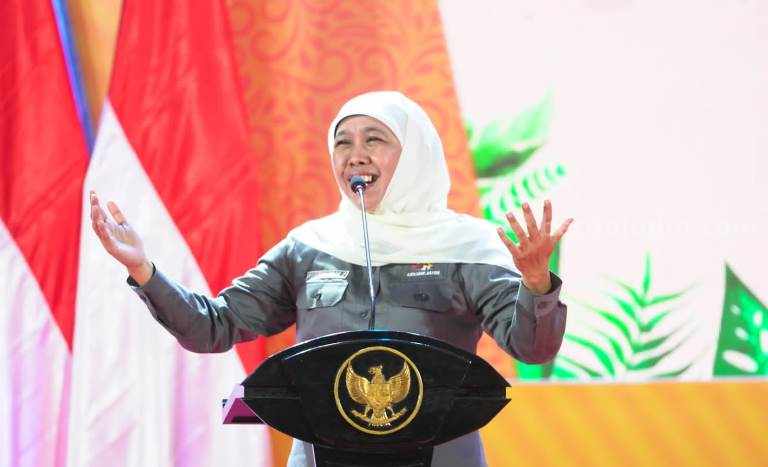Khofifah, Jimat Muslimat NU dan King Maker Pilpres 2024