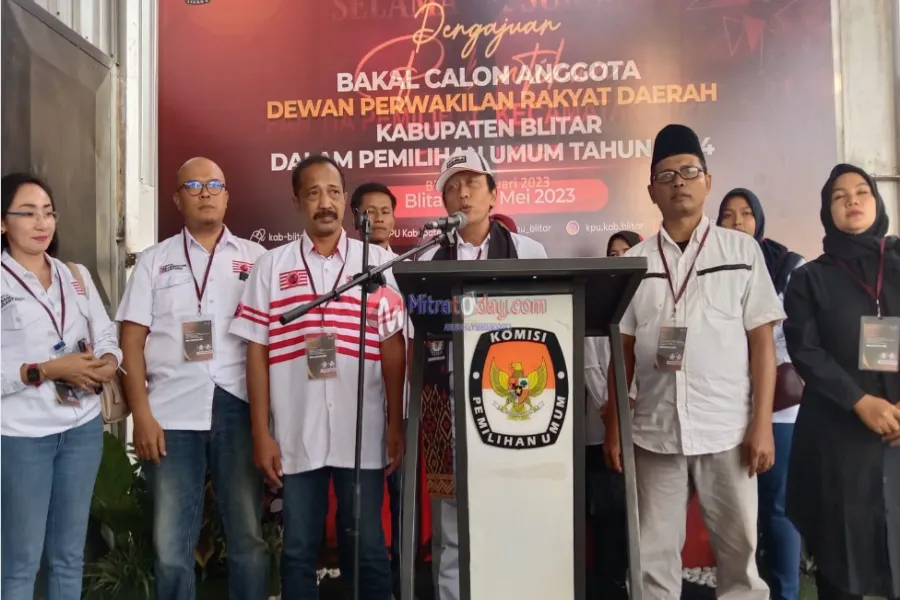 Ketua DPC PKN Blitar Kepleset Sebut Parpolnya Demokrat Usai Pendaftaran Bacaleg PKN Blitar
