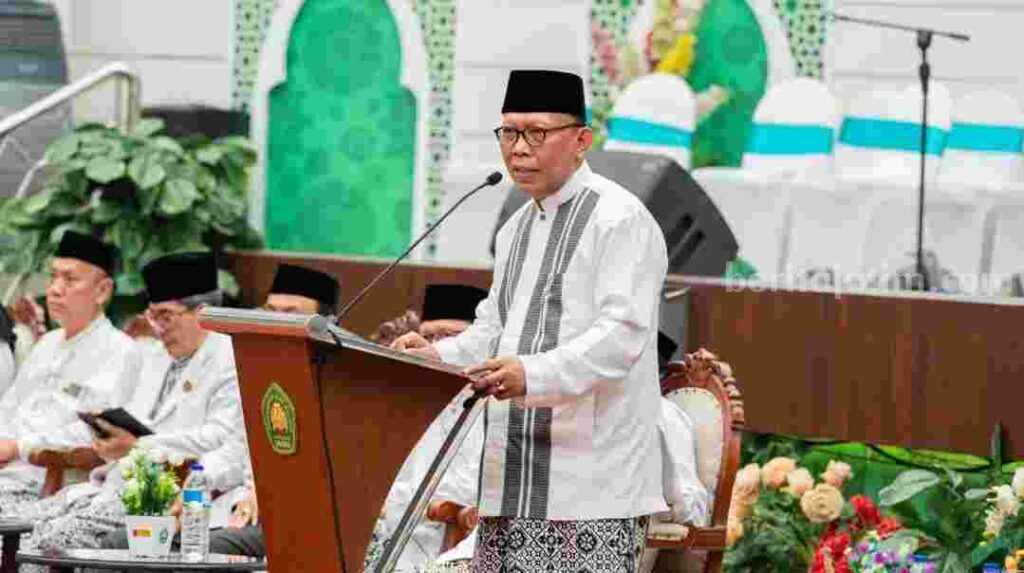 Sambutan Prof Maskuri saat halal bihalal sivitas Unisma (Foto: Dani Alifian/beritajatim.com)
