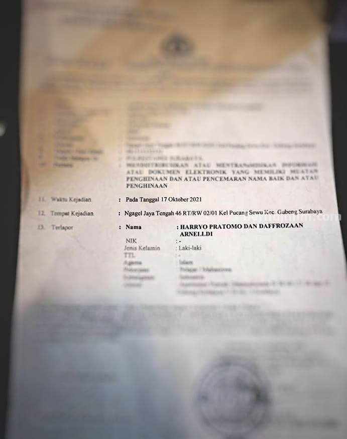 Bukti laporan pelapor di Polrestabes Surabaya Bukti laporan pelapor di Polrestabes Surabaya