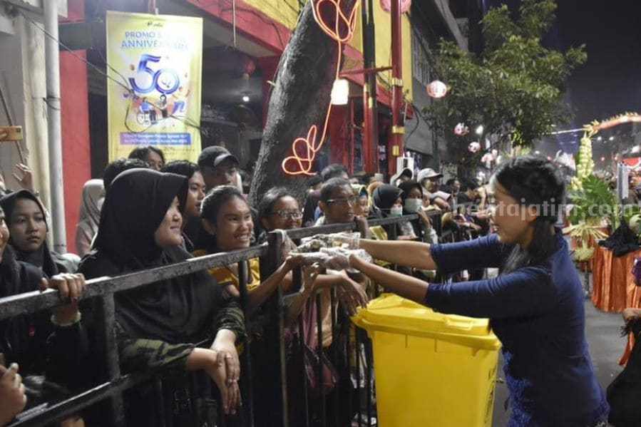 Festival Rujak Uleg Surabaya Panen Protes: Pestanya Pejabat festival rujak uleg