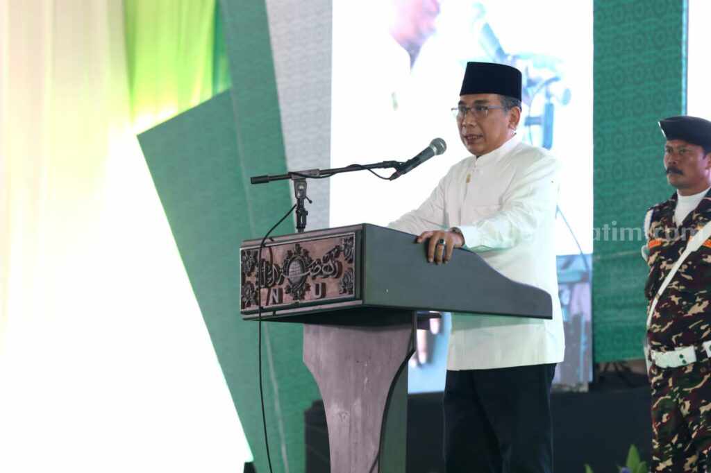 PCNU Jombang Dilantik, Cucu Mbah Hasyim Jabat Ketua Ketua Umum PBNU KH Yahya Cholil Staquf.