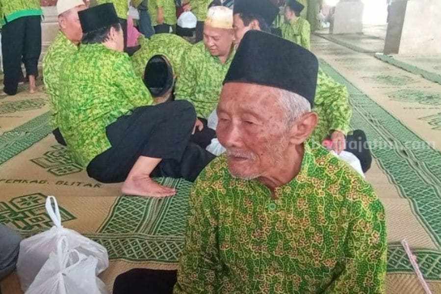 kakek rustam