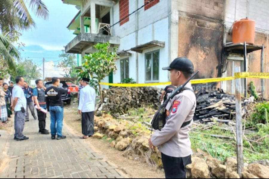 Kebakaran MWC NU Lenteng, Polres Sumenep Datangkan Labfor kebakaran MWC NU baru