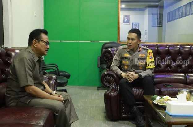 Kapolres Jombang Bertemu Ketua DPRD, Bahas Situasi Terkini di Tahun Politik masud zuremi