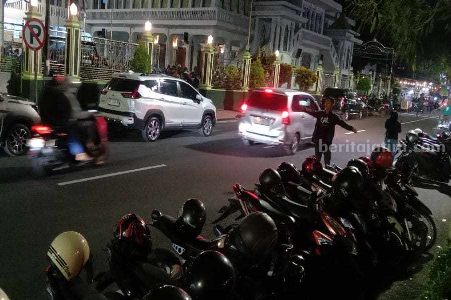 Potret Buram Parkir Alun-alun Kota Blitar