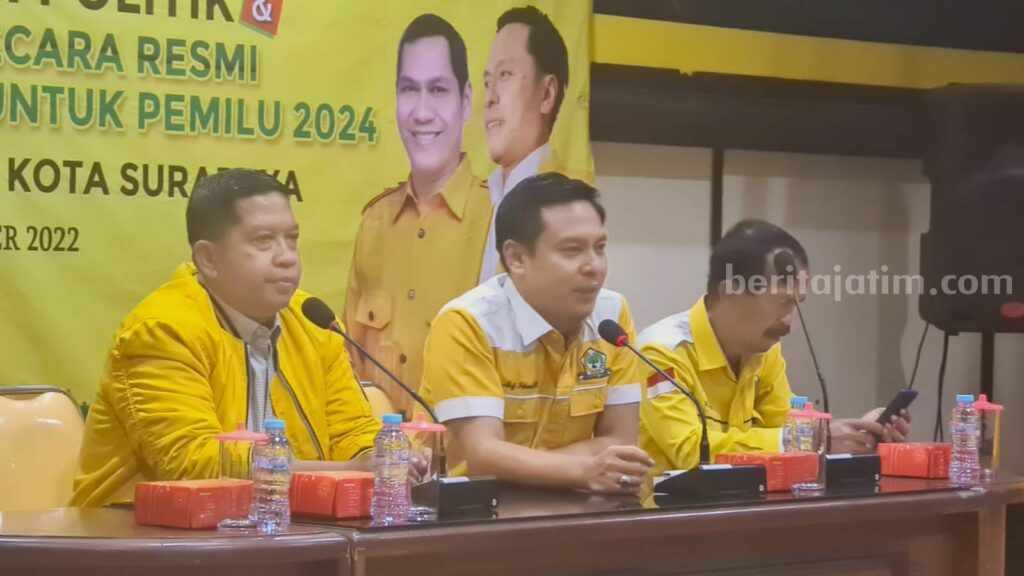 Ketua DPD Partai Golkar Surabaya, Arif Fathoni.