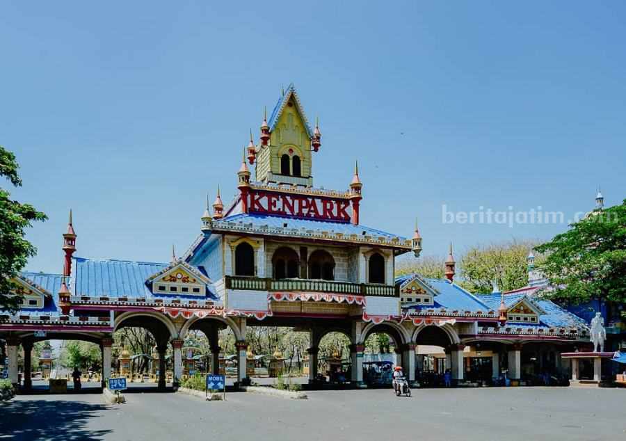 Potret Kenjeran Park, salah satu destinasi wisata di Surabaya. (Sumber foto: tourism.surabaya.go.id)