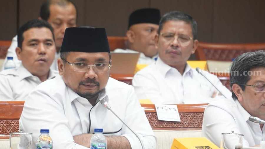 Petugas Haji Tak Berintegritas, Menag Tegaskan Akan Langsung Dipulangkan Menteri Agama Yaqut Cholil Qoumas saat mengikuti rapat kerja dengan Komisi VIII DPR RI. (Foto: Kemenag)