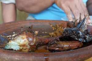 Kuliner manuk kowak sambal asam