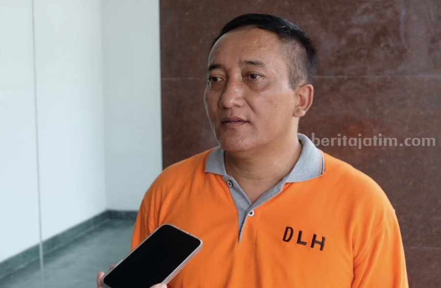Kepala Dinas Lingkungan Hidup (DLH) Surabaya, Agus Hebi Djuniantoro.