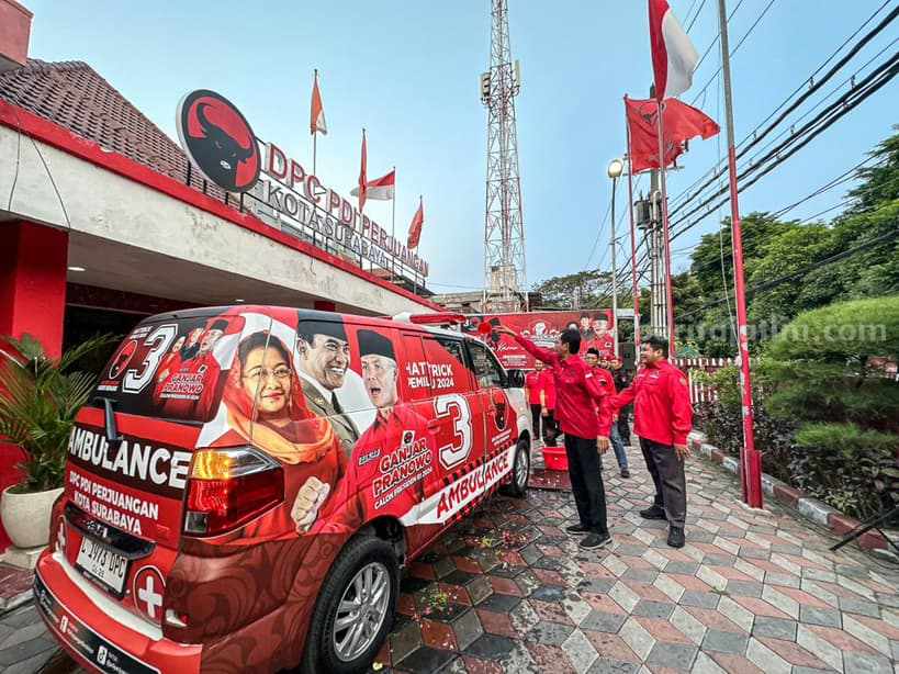 Launching Ambulan Bantuan Fraksi PDIP Surabaya