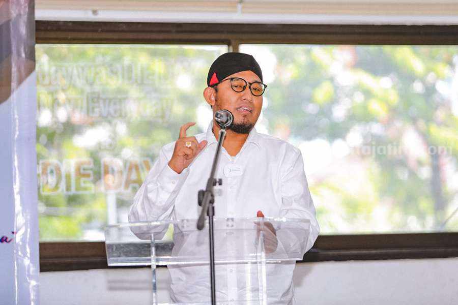 Ketua DPC PDI Perjuangan Sumenep Achmad Fauzi