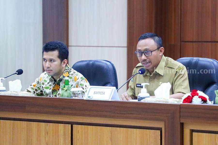 Wagub Jatim Emil Dardak Kupas Laporan Awal Masterplan Transportasi Gerbangkertasusila Wagub Jatim