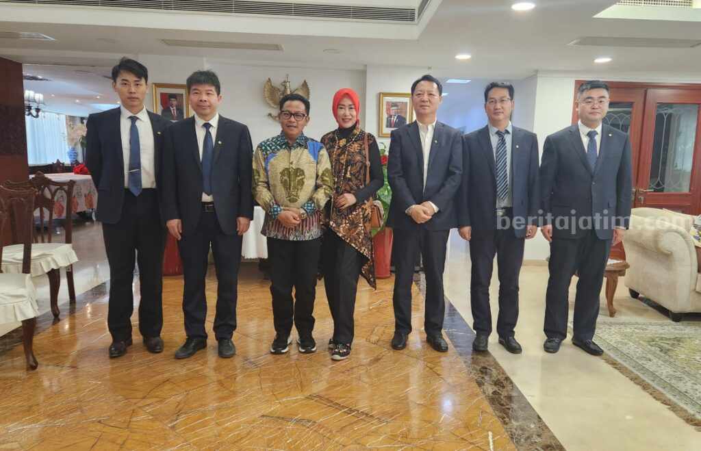 Pemkot Malang Lakukan MoU Dengan Perusahaan Tiongkok Pemkot Malang usai melakukan MoU dengan Perusahaan Tiongkok
