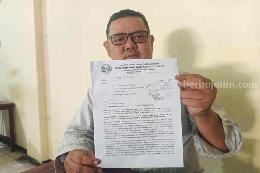 Kuasa hukum Syamsul, I Komang Aries Darmawan saat konferensi pers, Rabu (14/06/2023). (Foto/Anggadia)