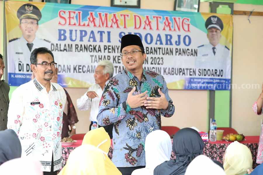 Bupati Sidoarjo Gus Muhdlor dan Kadinsos Kab. Sidoarjo A. Misbahul Munir