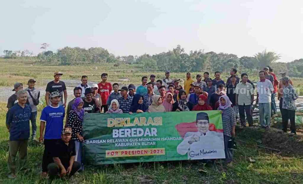 Warga menggelar deklarasi dukungan bagi Muhaimin Iskandar.