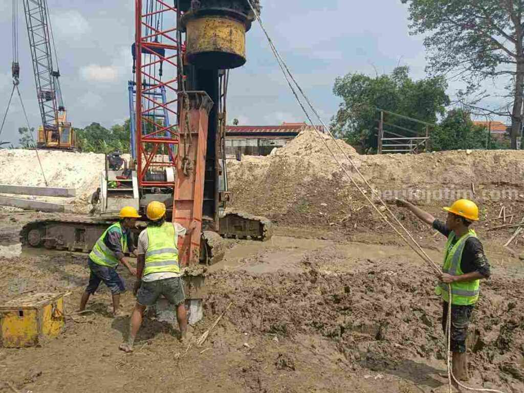 Ground breaking pembangunan Rumah Sakit Gresik Sehati dimulai. Sesuai rencana pembangunannya ditarget selesai sebelum akhir tahun 2023