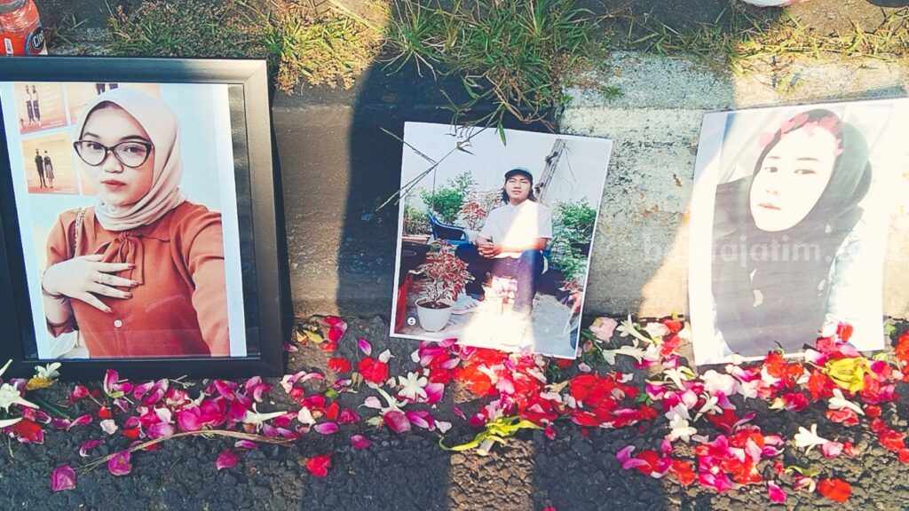 Sejumlah foto mendiang 135 korban jiwa dalam Tragedi Kanjuruhan, Kamis (22/6/2023). Sejumlah foto mendiang 135 korban jiwa dalam Tragedi Kanjuruhan, Kamis (22/6/2023).