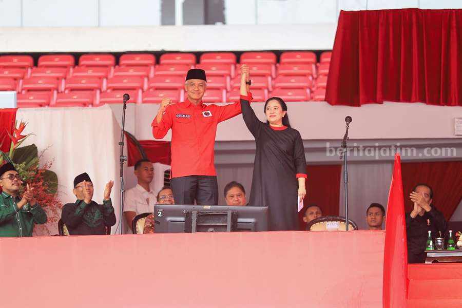 PDIP Jatim: Perhebat Penggalangan Rakyat untuk Ganjar Presiden : Ketua DPP PDIP Puan Maharani dan Capres Ganjar Pranowo