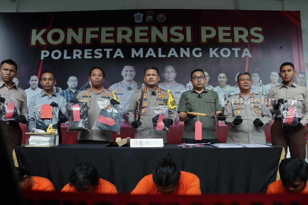 Polresta Malang Kota Berhasil Ungkap Kasus Pembunuhan di Sukun Polresta Malang Kota saat rilis kasus pembunuhan Sukun.