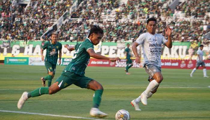 Persebaya Buka Peluang Uji Coba di Yogyakarta Ripal Wahyudi, gelandang Persebaya Surabaya. (Foto: Wahyu Hestiningdyah/beritajatim.com)