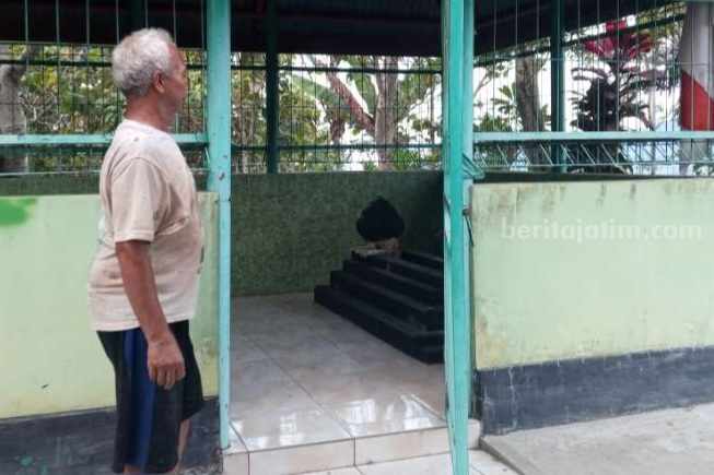 makam bupati kertonegoro