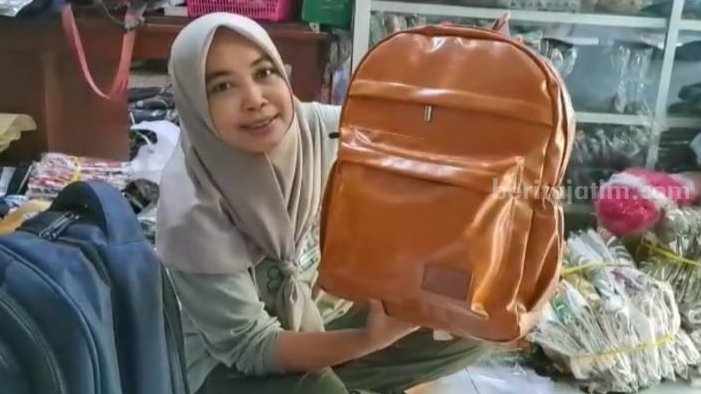 Model Tas