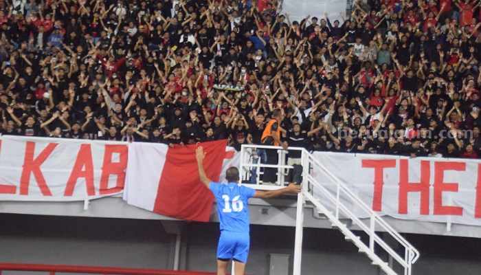 Aksi Kocak para pemain timnas Palestina. (Way)