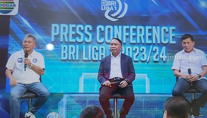 Izin Pertandingan Liga Kini Langsung 1 Musim, Bukan Per Laga Konferensi Pers Terkait Investigaai Satgas Mafia Bola di Mabes Polri, Senin (26/6/2023).