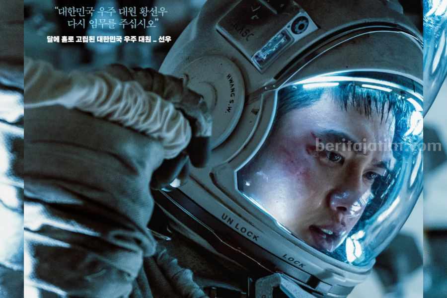 Poster The Moon, Film bertema Sci-Fi Korea yang banyak dinantikan