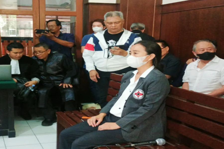 Liliana Herawati