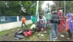Tabrakan beruntun di Kabupaten Malang mengakibatkan 4 pengendara motor meninggal dunia, Minggu (11/6/2023).