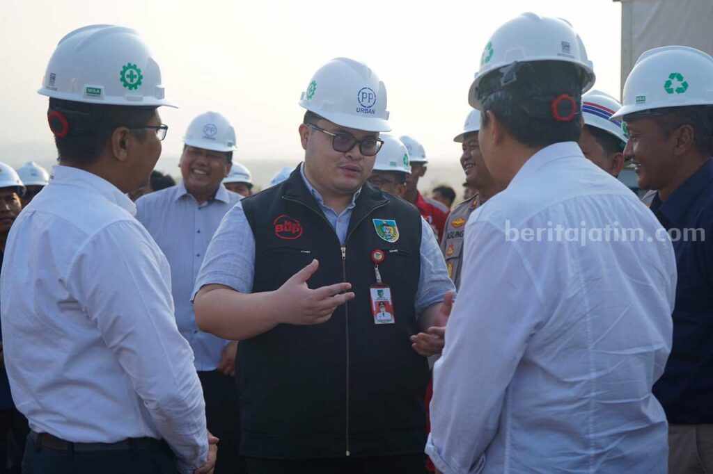 Mas Dhito