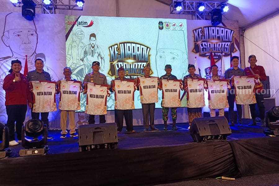 Kota Blitar Raih Juara Umum Kejurprov E-Sport Jatim esport kota blitar