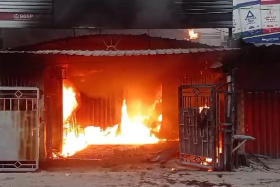 Kebakaran Lamongan