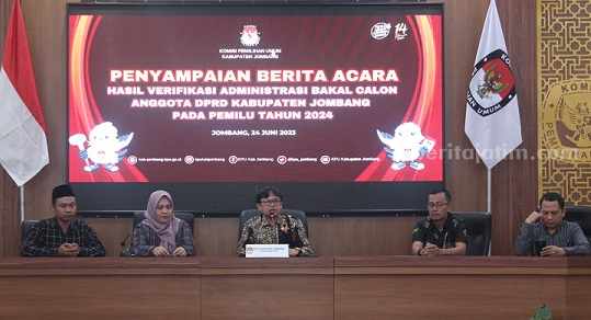Dari 695 Bacaleg di Jombang, Hanya 63 Orang Memenuhi Syarat KPU Jombang menyampaikan hasil verifikasi administrasi 695 bacaleg, Sabtu (24/6/2023)