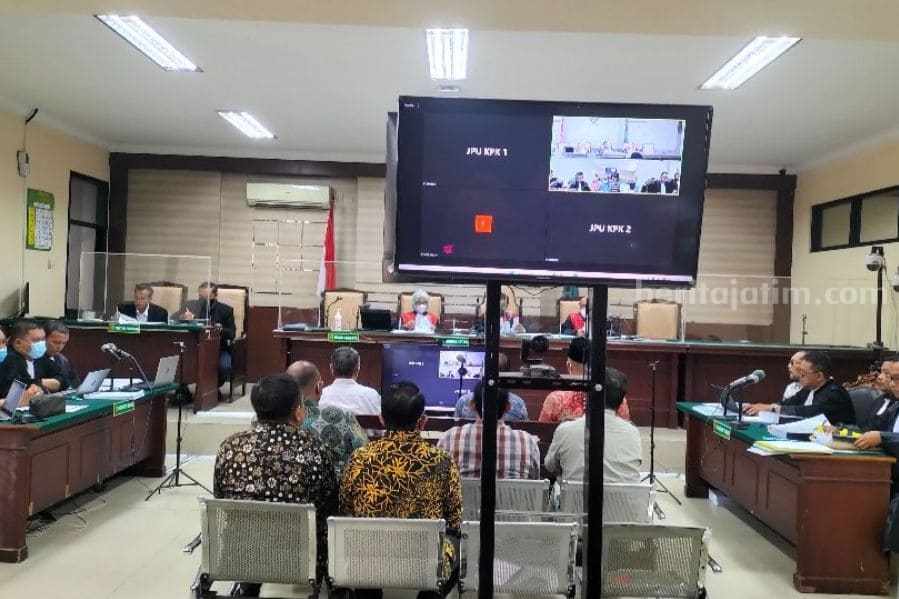 Sidang Sahat, Jaksa Hadirkan Ketua DPRD Hingga Sekda Jatim