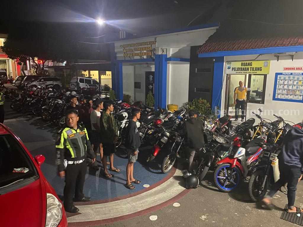 Razia balap liar yang dilakukan oleh Polres Blitar Kota pada Minggu (16/07/23)