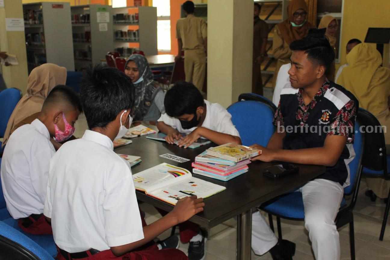 Saat kegiatan pembinaan dan pembentukan forum anak kecamatan dan kelurahan/desa se-Lamongan tahun 2023.