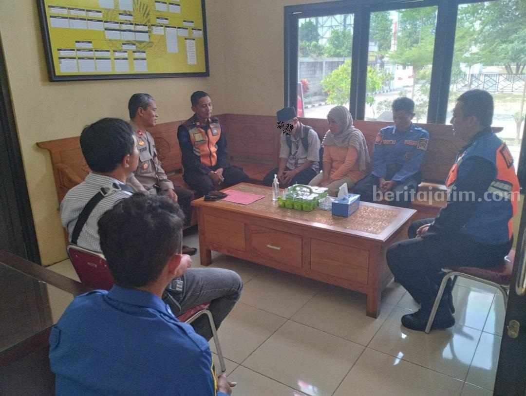 Siswa SMP Yang melakukan pelemparan terhadap KA Matarmaja dibawa ke Polsek Kepanjenkidul