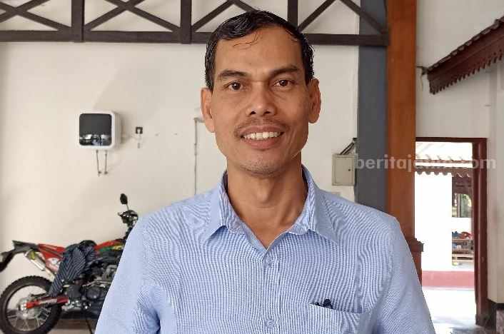 Kepala Dinas Pendidikan Kabupaten Tuban, Abdul Rakhmat. [Foto:Diah Ayu/beritajatim.com]