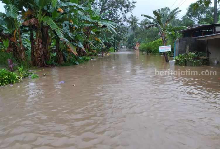 Banjir di Desa Sitiarjo, Kecamatan Sumbermanjing Wetan, Kab.Malang..
