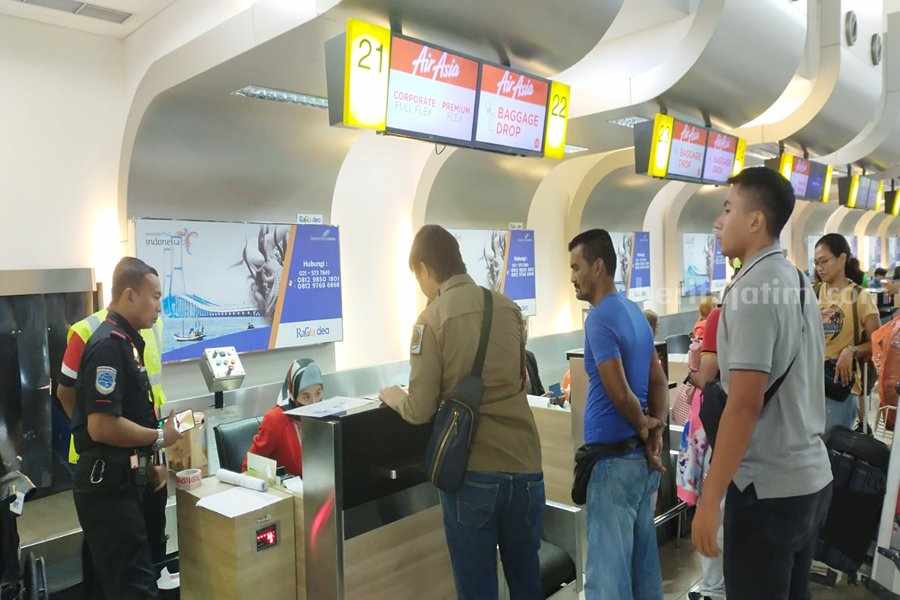 Suka Mabuk dan Resahkan Warga, WN Malaysia Dideportasi deportasi