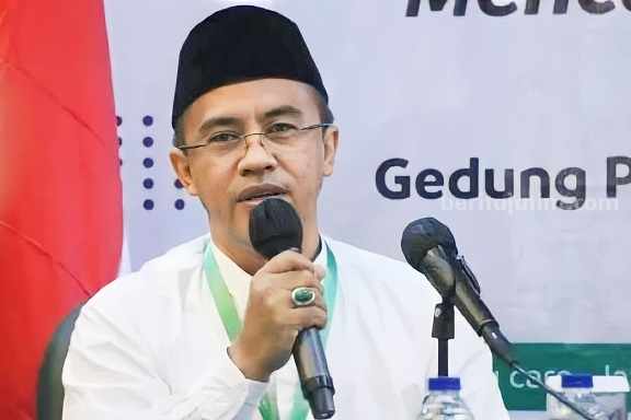 Ketua Rabithah Ma'ahid al-Islamiyah (RMI) PBNU, KH. Hodri Arif
