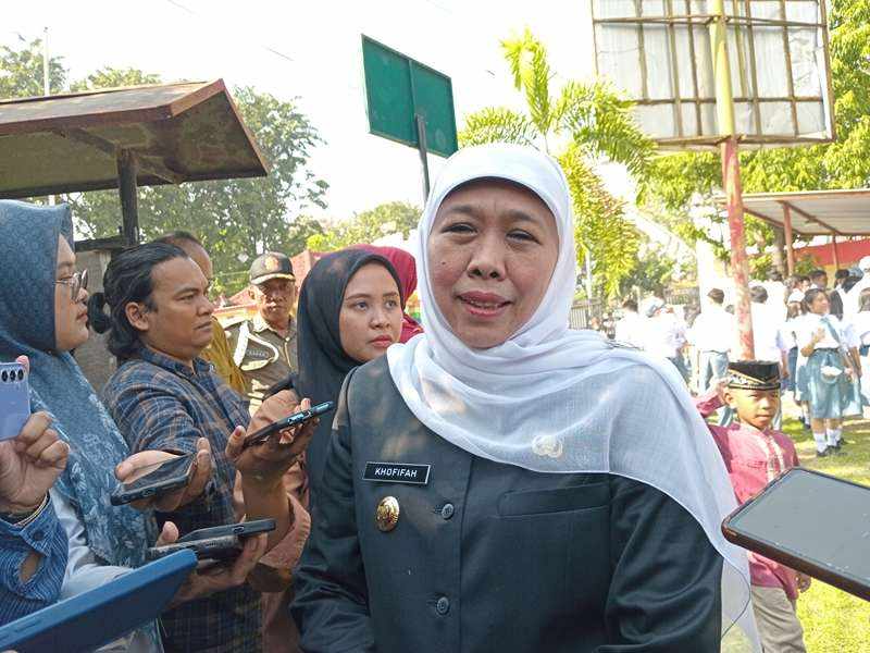 Gubernur Jatim Khofifah Indar Parawansa